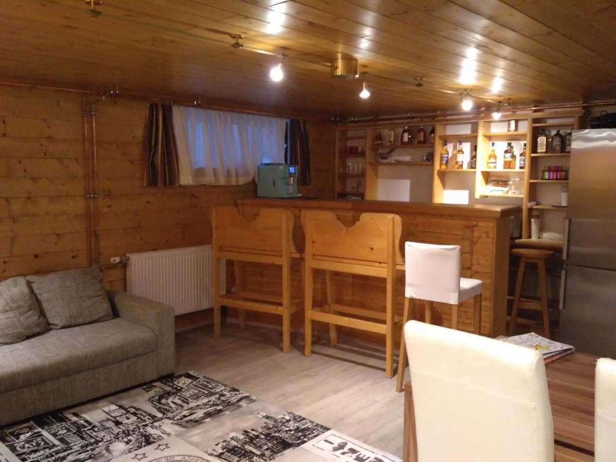 Appartement Leh 애나버그임라메탈 외부 사진