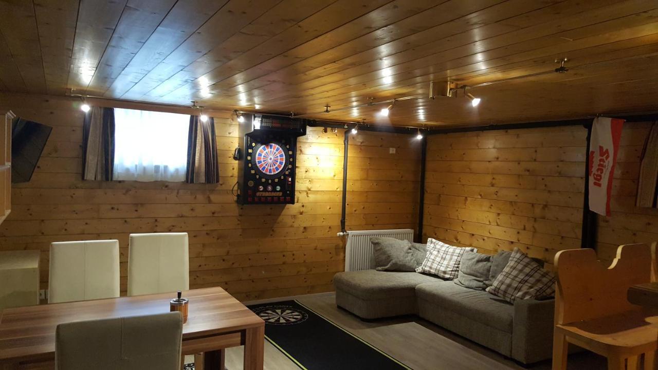 Appartement Leh 애나버그임라메탈 외부 사진